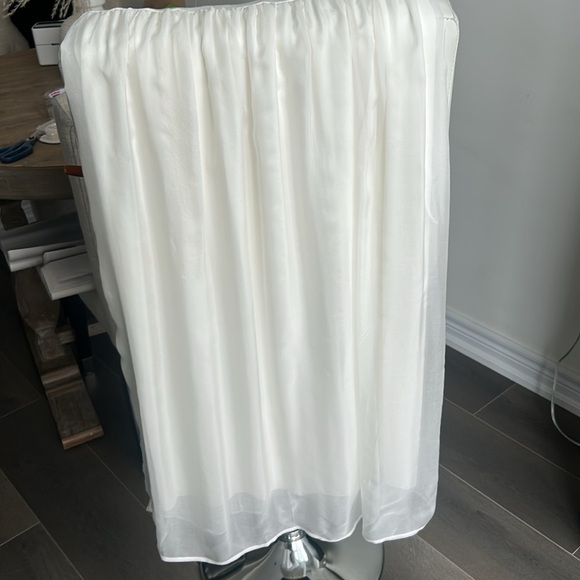 Bailey Silk Overlay Stretch Skirt Off White Coastal Women size SP - Picture 7 of 11